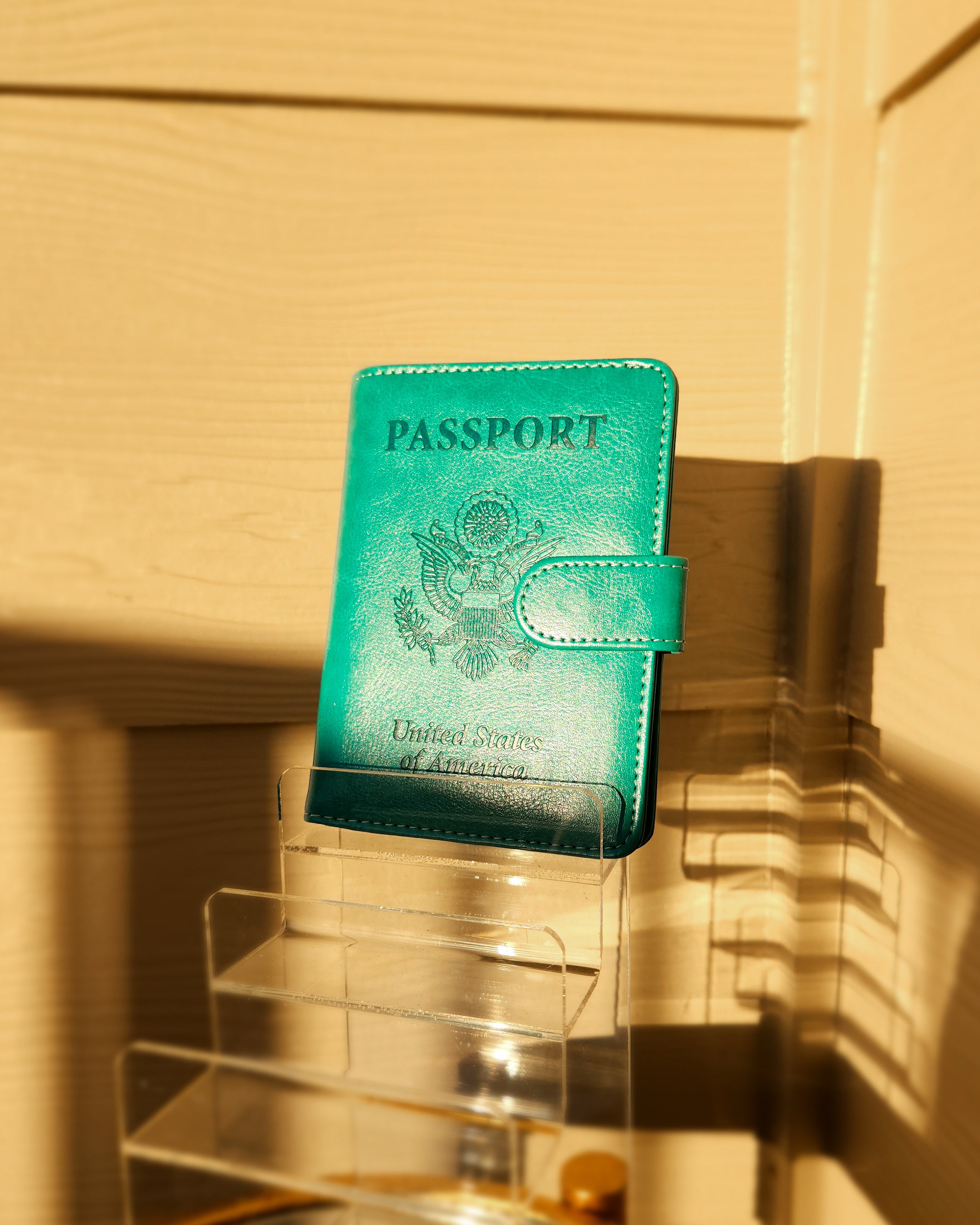 Passport Wallet with Magnet Closure